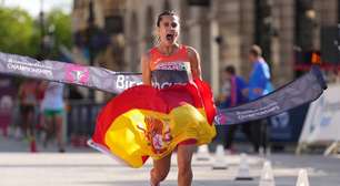 María Pérez bate recorde mundial na meia maratona de marcha