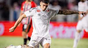 Santos encaminha saída de Adonis Frías ao Racing por empréstimo