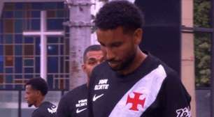Jair sente dores na coxa e vira preocupação no Vasco