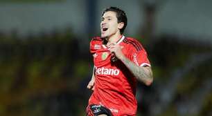 Roberto Assaf: Flamengo, em noite de lua cheia, faz cinco no Maião