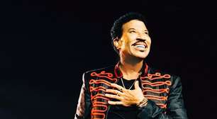 Lionel Richie critica turnê de Usher e Chris Brown e ganha aplausos