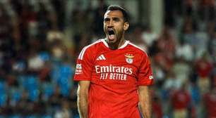Benfica arrasa o Casa Pia no Português: 7 a 0