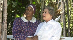 Minha avó de 68 anos é fascinada por limpeza e me deu as 16 melhores dicas para consertar roupas que mancharam por causa de outra peça: agora não preciso mais jogá-las fora