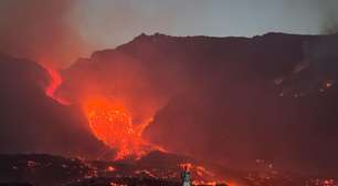 Turista morre após ser atingido por raio em área proibida do vulcão Etna