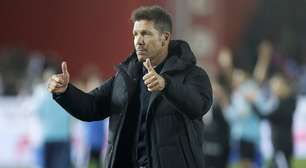 Simeone toma decisão importante sobre Álvarez antes de estreia do Atlético de Madrid em La Liga
