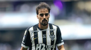 Meia sofre lesão e vira desfalque no Atlético-MG