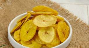 Chips de banana no micro-ondas: crocantes, fáceis e saudáveis