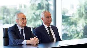 Mourinho se declara ao Real Madrid em apresentação oficial
