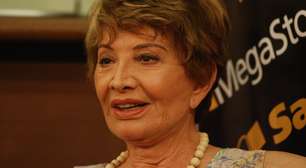 Glória Menezes revela ciúmes de Tarcísio e confessa segredo para sucesso: "Tem que se ter um pouco de loucura coordenada. Certinho não dá certo"
