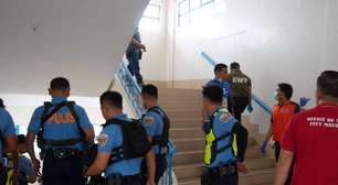 Estudante morre em tiroteio transmitido ao vivo em escola nas Filipinas