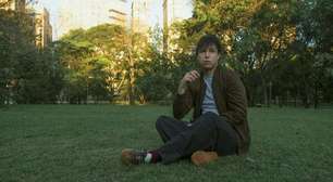 Com inspiração em Kid Abelha, Dimas transforma desilusão amorosa em arte no novo single "Cinema Tropical"
