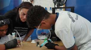 Engenhoka leva arte e robótica para escola municipal do Rio em sua terceira edição