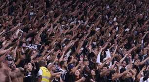 Organizadas do Corinthians vão ao MP-SP apoiar intervenção judicial