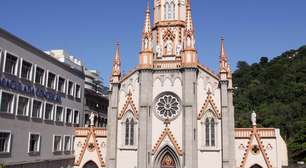 Conheça a história da Basílica que virou cenário de um dos espetáculos mais comentados do Rio - "EONARIUM Gênesis"