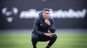Pedro Emanuel coloca trabalho à prova em sequência decisiva do Vasco