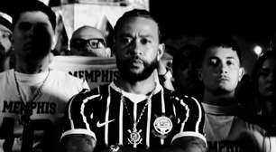 Memphis se pronuncia após clipe com sede do Corinthians em chamas: 'Apenas arte'