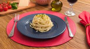 Macarrão Alfredo Vegano: Sabor e Conforto em 30 Minutos