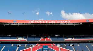 Praga de fungos obriga PSG a mudar estádio na estreia na Ligue 1