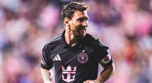 Messi faz gol e presta homenagem emocionante ao pai falecido