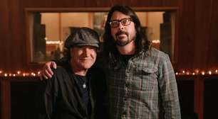 Gente como a gente: Dave Grohl se emociona por abrir show do AC/DC