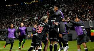 Vasco atropela o Olimpia de virada e volta às quartas da Sul-Americana após quase 20 anos