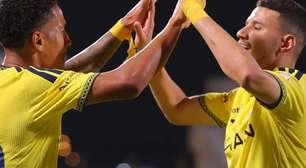 Cria do Santos, Ângelo marca e dá assistência em goleada do Al Nassr