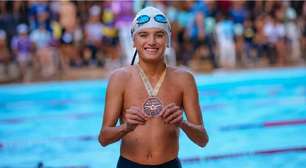 Campeão de natação morre aos 13 anos após sentir dor insuportável nas costas