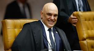 Alexandre de Moraes determina destruição de armas apreendidas de Jair Bolsonaro
