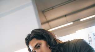 Hairstylist Leoni revela bastidores de desfile da Maldito Paris