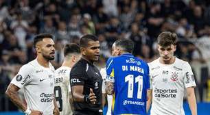 Raniele se desculpa por expulsão que poderia eliminar o Corinthians: 'Total noção do meu erro'
