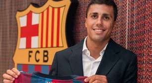 Barcelona: a declaração de Hansi Flick direcionada à Rodri