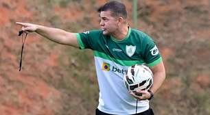 América-MG demite Umberto Louzer em meio a luta contra queda na Série B