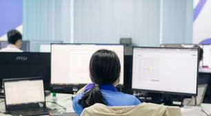 Economistas concordam: os jovens da Geração Z precisam escolher entre se tornar especialistas ou "geeks versáteis"