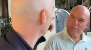 Vídeo: Infantino brinca com jornalista careca: "Te vejo no cabelereiro"