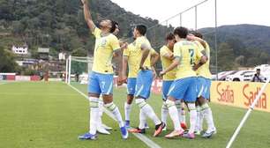 Brasil Sub-17 vence Venezuela por 3 a 0 mesmo com um jogador a menos