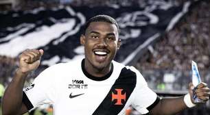 Três retornos e ausências importantes; veja a escalação do Vasco diante do Palmeiras