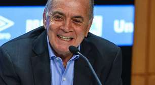 Paulo Pelaipe cobra resultados e coloca pressão sobre Luís Castro no Grêmio