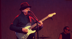 Richard Lloyd, da banda Television, é diagnosticado com tipo raro de câncer
