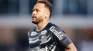 Gramado sintético coloca Neymar em dúvida para jogo contra o Palmeiras