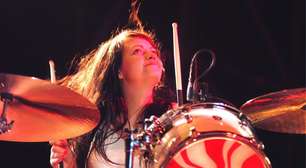 Daily Mail procura a baterista Meg White e fotografa a mulher errada em Detroit