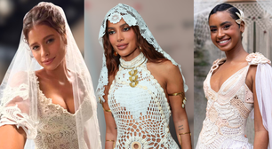 Vestido de noiva estilo boho chic: Anitta, Isadora Cruz e Gabz em 'Coração Acelerado' usam looks de inspiração romântica; tendência com renda e crochê substitui o óbvio e transforma o 'estilo de vó' na maior aposta para 2026