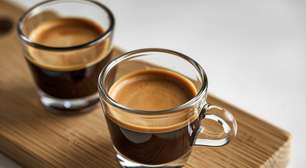 O que a psicologia revela sobre quem toma café sem açúcar e o que esse hábito pode significar