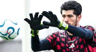 Agustín Rossi barrado no Flamengo? Números reacendem disputa pelo gol