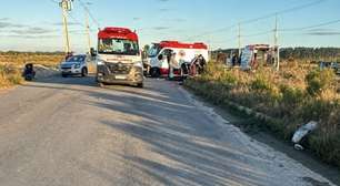 Dois homens morrem e quatro pessoas ficam feridas durante racha de motos