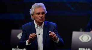 Caiado avalia debate e diz que Flávio Bolsonaro 'não tem estatura moral para ser presidente'