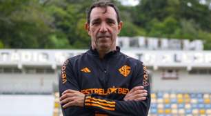 Internacional demite Maurício Salgado da equipe feminina
