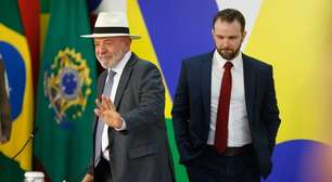 Flávio aciona TSE contra Durigan por atuação de ministro em campanha