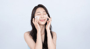 Toner pads: entenda o que é e como usar o produto que virou tendência no skincare