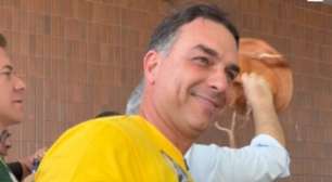 Flávio Bolsonaro confirma apoio a JHC para governo de Alagoas