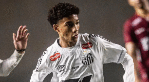 Atacante do Santos é liberado pela diretoria para viajar